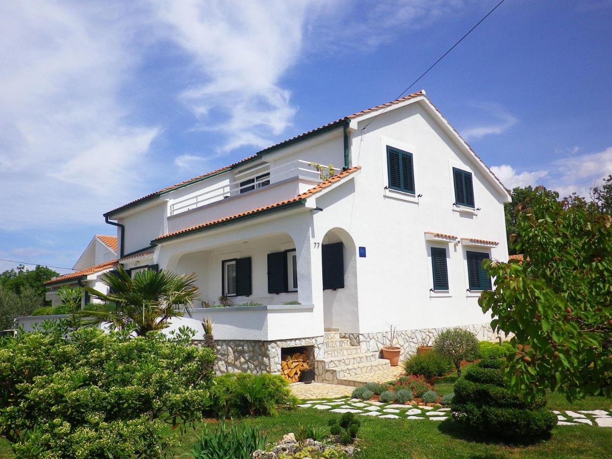 Apartments Marinovic Brzac Екстериор снимка
