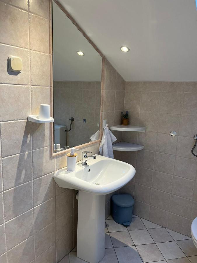 Apartments Marinovic Brzac Екстериор снимка