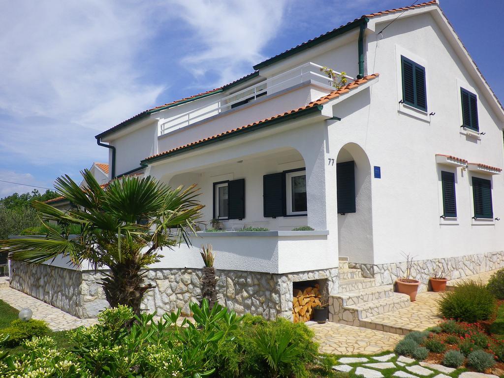 Apartments Marinovic Brzac Екстериор снимка